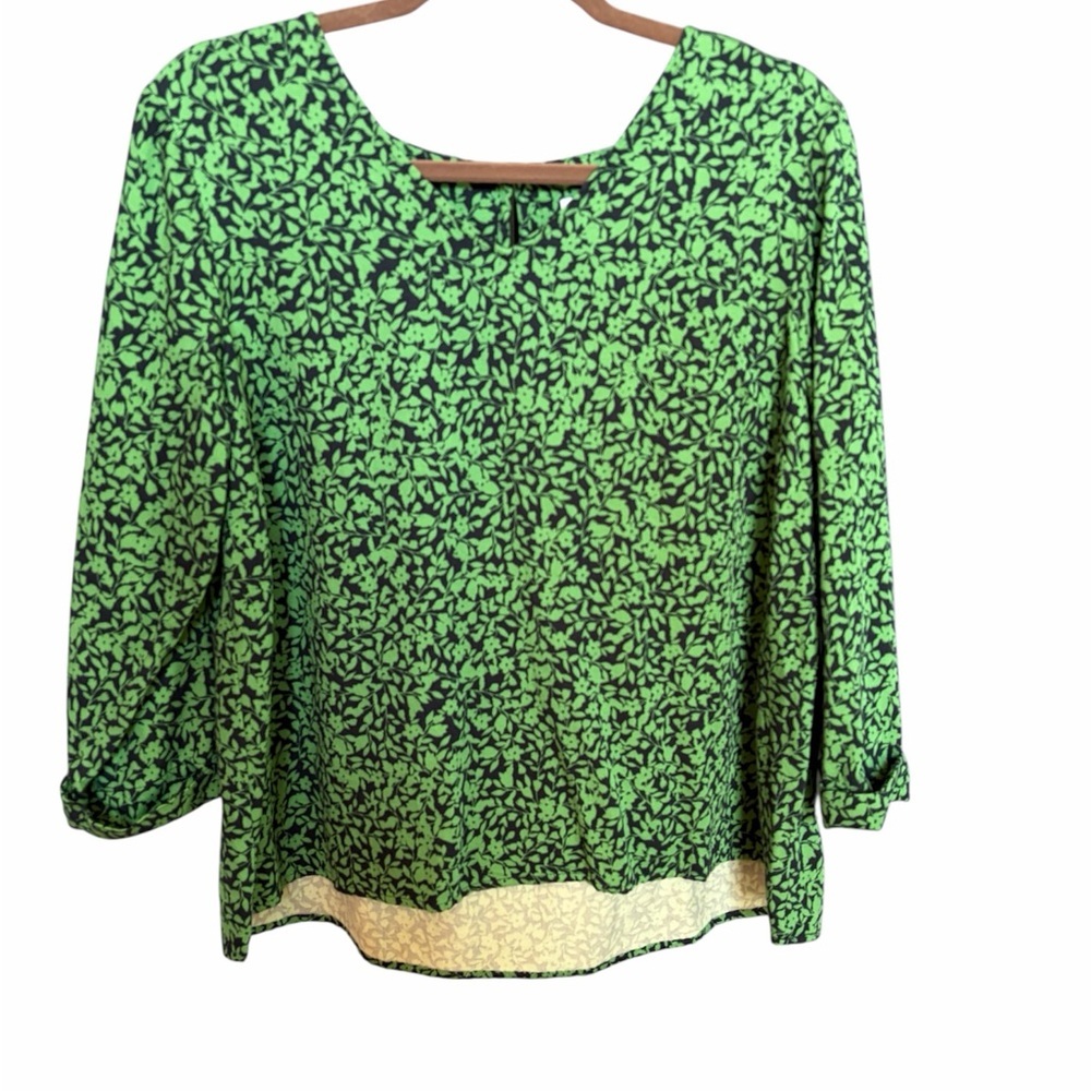 J. Jill Vibrant Green Leaf Print Blouse